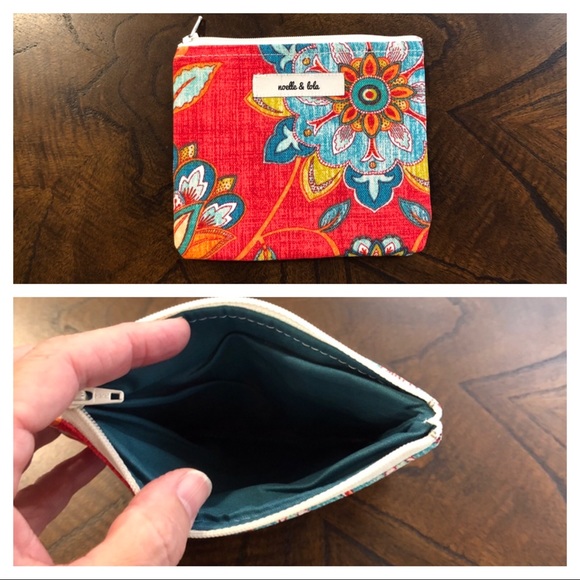 NEW! ❤️ Beautiful Vegan 10.5” Clutch & Matching Zippered Pouch NWOT - Picture 7 of 8